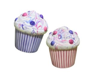 Sandy Shaving Cream Cupcakes